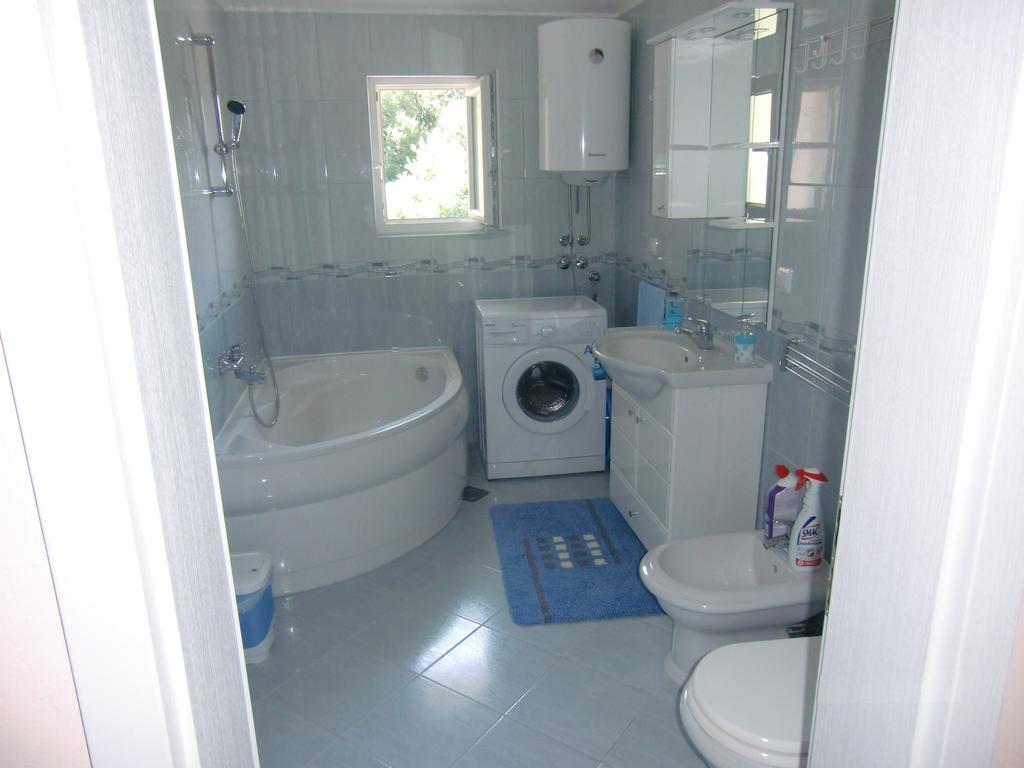 Apartment Villa Dobrijevic -Seljanovo Tivat Værelse billede
